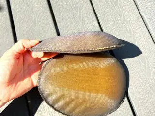 Sæt med 2 sorte raglan-skulderpuder