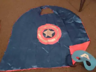 superhero super helt Kappe vendbar  Længde 52 cm