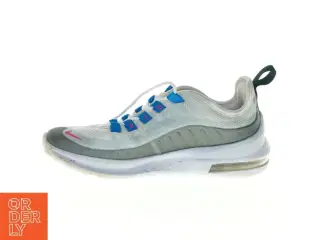 Sneakers fra Nike (str. 35,5)