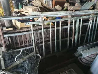 2 låger af jern ca. 4 meter 