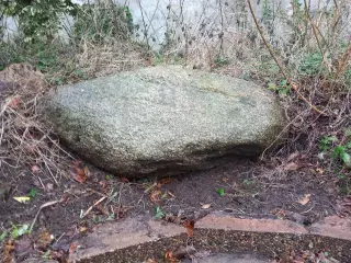 Kæmpe natursten