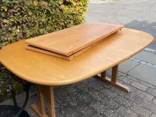Spisebord bøgefiner udtræk med 2 plader