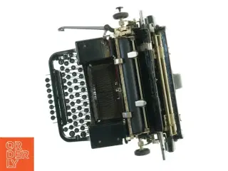 Omega Skrivemaskine fra Alfred Fischer & Co.