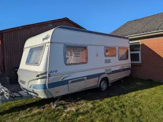 Fuldt udstyret campingvogn