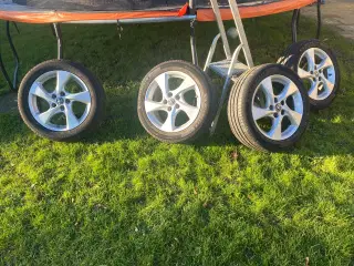 Toyota CHR original fælge med næsten nye dæk