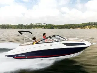 Bayliner VR5 Cuddy, MerCruiser 4.5L MPI 250 HK