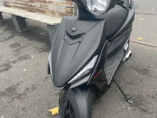 Næsten ny scooter