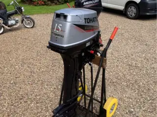 Tohatsu 15 hk påhængsmotor 2takt. Er som ny! 