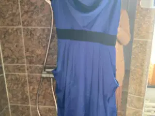 Flot blå kjole str 38