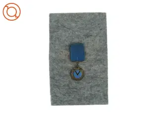 Broche fra 1942 (str. L: 7,5 cm)