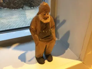 Gammel træfigur