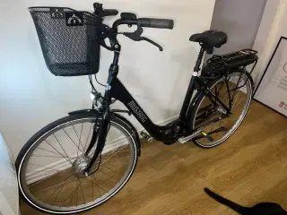 flot Mustang dame elcykel 28"  7 gear.