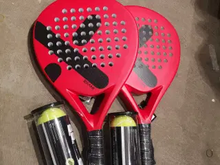 Padel tennis bat pakketilbud 2 x bat, 2 x bolde 