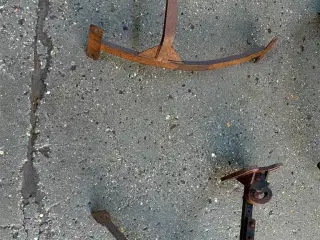 - - - Forskrærme