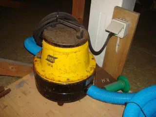 "ESAB" Svejserøgs Udsuger 230 Volt m/ Slanger.