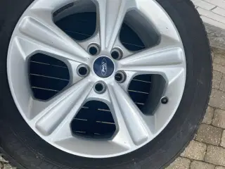 Kuga 2015-2018 alu fælge 4 stk. M+S 97H 255/55R17
