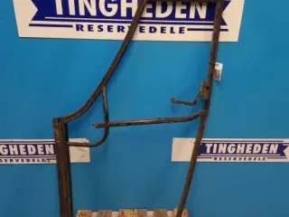 Ford 40 Serie Dør R. 82002446