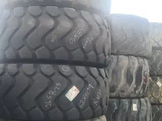 Gummigedsdæk Michelin 26,5R25 - brugte