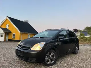 Toyota corolla Verso 2,2 D4D sports VAN