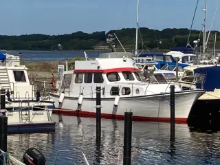 Starlett 34 Fly motorbåd