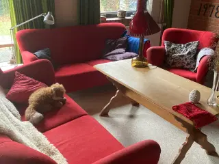 2 sofaer og 1 stol