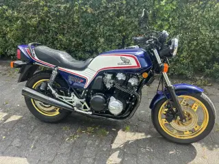 sjælden Veteran Klassikker, Honda CB 1100 F Super 