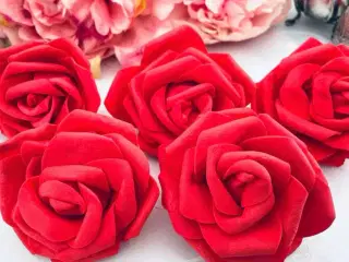 Kunstig blomster roser til pynt / hobby 