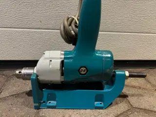 B&D boremaskine m,bordholder.