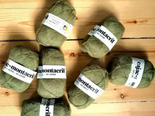 7 nøgler olivengrønt garn med let lodden effekt