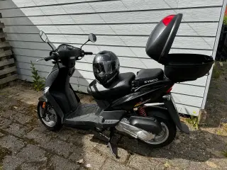 Kymco Agility 50 Scooter 45 på plade