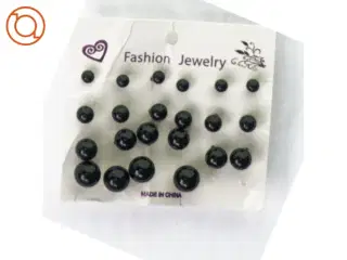 Ørestikker fra Fashion Jury (str. 9 x 8 cm)