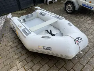 Aqua Marine gummibåd med Mercury påhængsmotor
