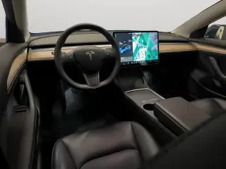 Tesla Model 3  Performance AWD