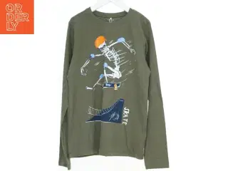 Langærmet t-shirt med skelet grafik fra Name It (str. 152)