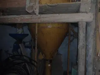 Skiold Foderblander 2 ton