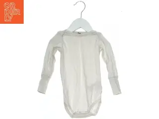 Langærmet body fra Müsli (str. 68)