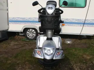 Pæn Scooter. Kan leveres ? 