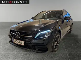 Mercedes C300 de 2,0 AMG Line Night Edition stc. aut.