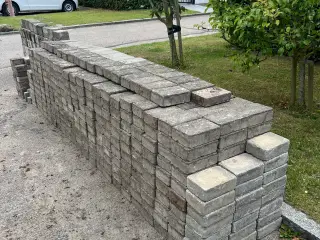 Holmegård sten og klodser