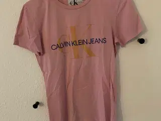 Calvin Klein t-shirt