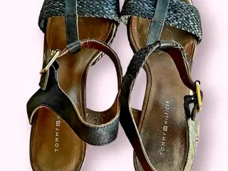 TOMMY HILFIGER sandaler 
