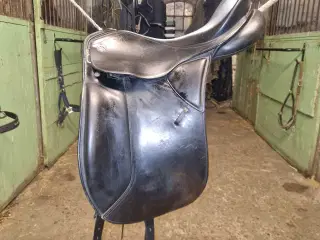 Fin og flot Ældre dressursadel