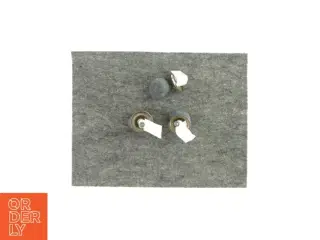 Møbelgreb af sten 3 styks (str. Ø: 2 cm)