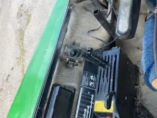 John Deere 4240S