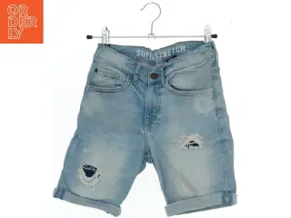 Denimshorts fra H&M (str. 134)