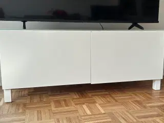 BESTÅ-skænk fra IKEA