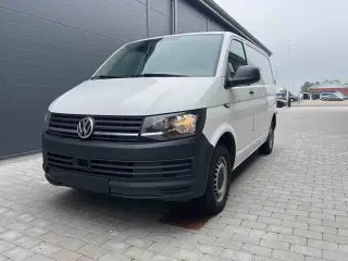 VW Transporter 2,0 TDi 150 Kassevogn DSG kort