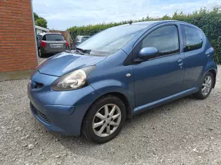 toyota aygo håndværker tilbud