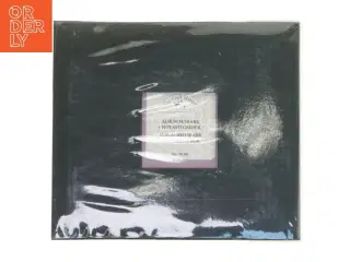 Fotoalbum med 10 ark og plastlommer fra The Craft Makers (str. 25x21,5 cm)