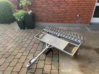 Gårdrive med aktuator